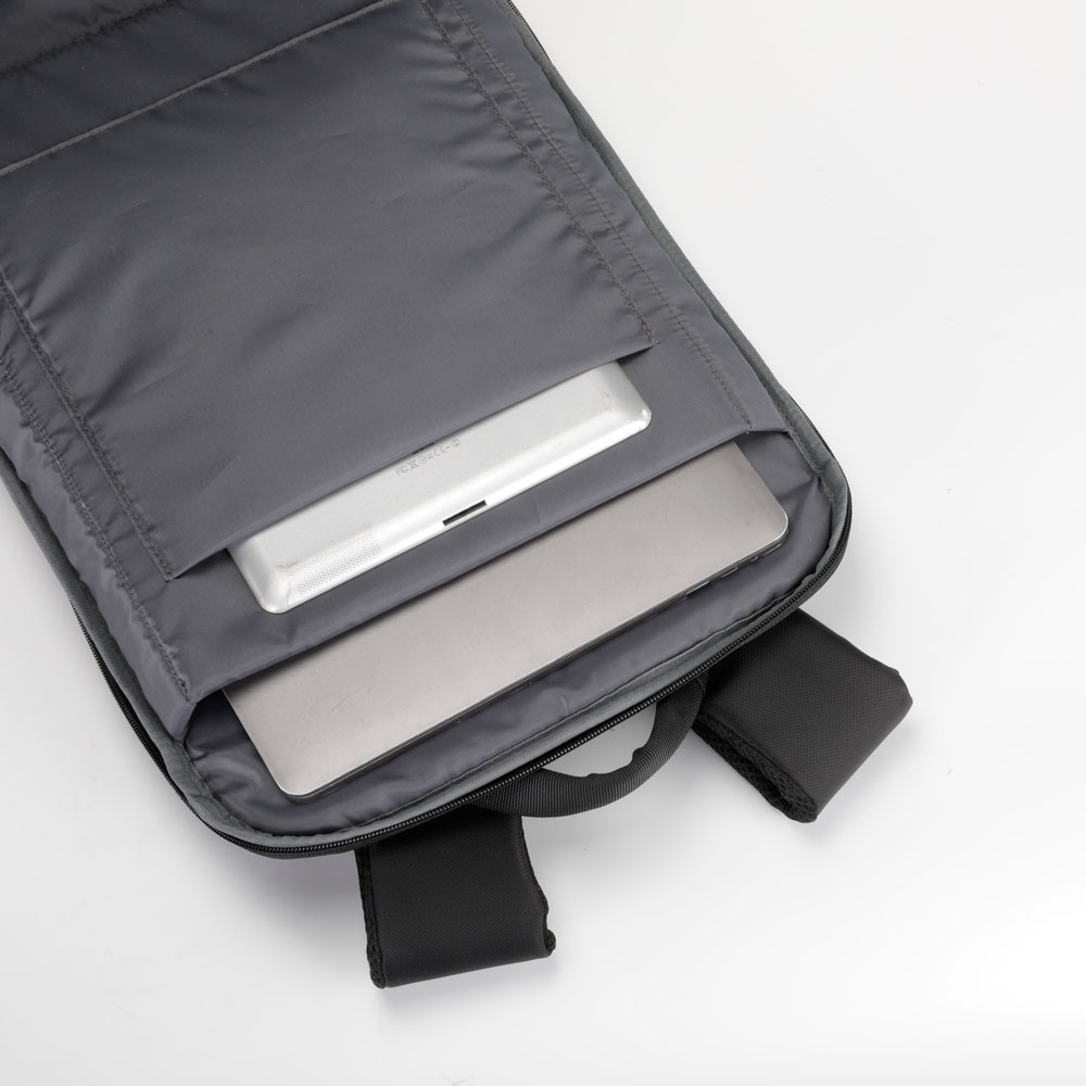 Mochila de Poliéster USB 25 Litros - Image 5